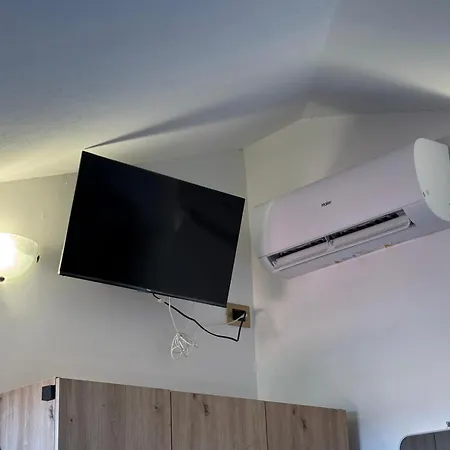 Skyline Apartament *